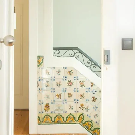 Cosy Little Bedroom In Prázdninový dům Lisboa
